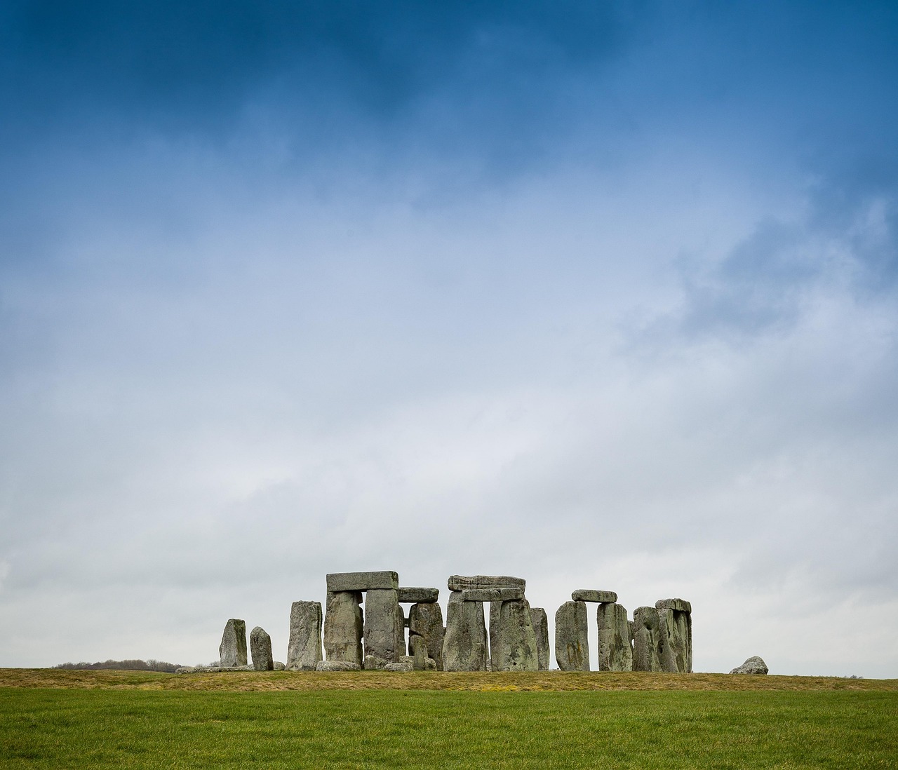 Stonehenge - UK travel destination